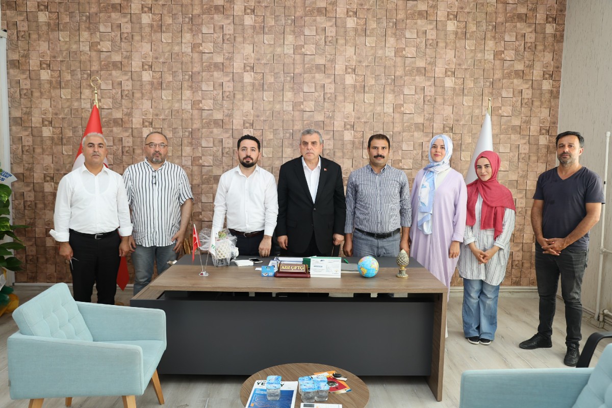 BAŞKAN BEYAZGÜL, YEŞİLAY’A ÜYE OLDU