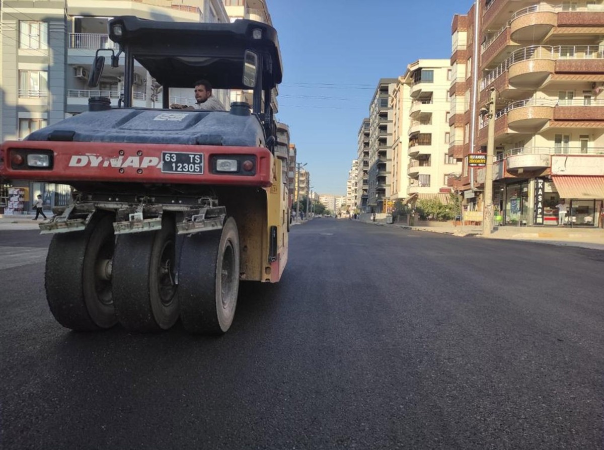 BÜYÜKŞEHİR, NARLIK CADDESİNİ ASFALTLA BULUŞTURDU