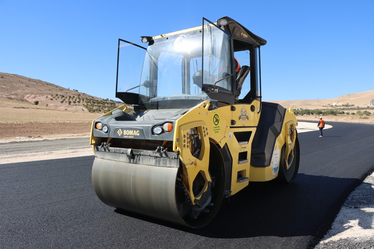 BÜYÜKŞEHİR’DEN ŞANLIURFA’NIN TRAFİK SORUNUNA KALICI ÇÖZÜMLER
