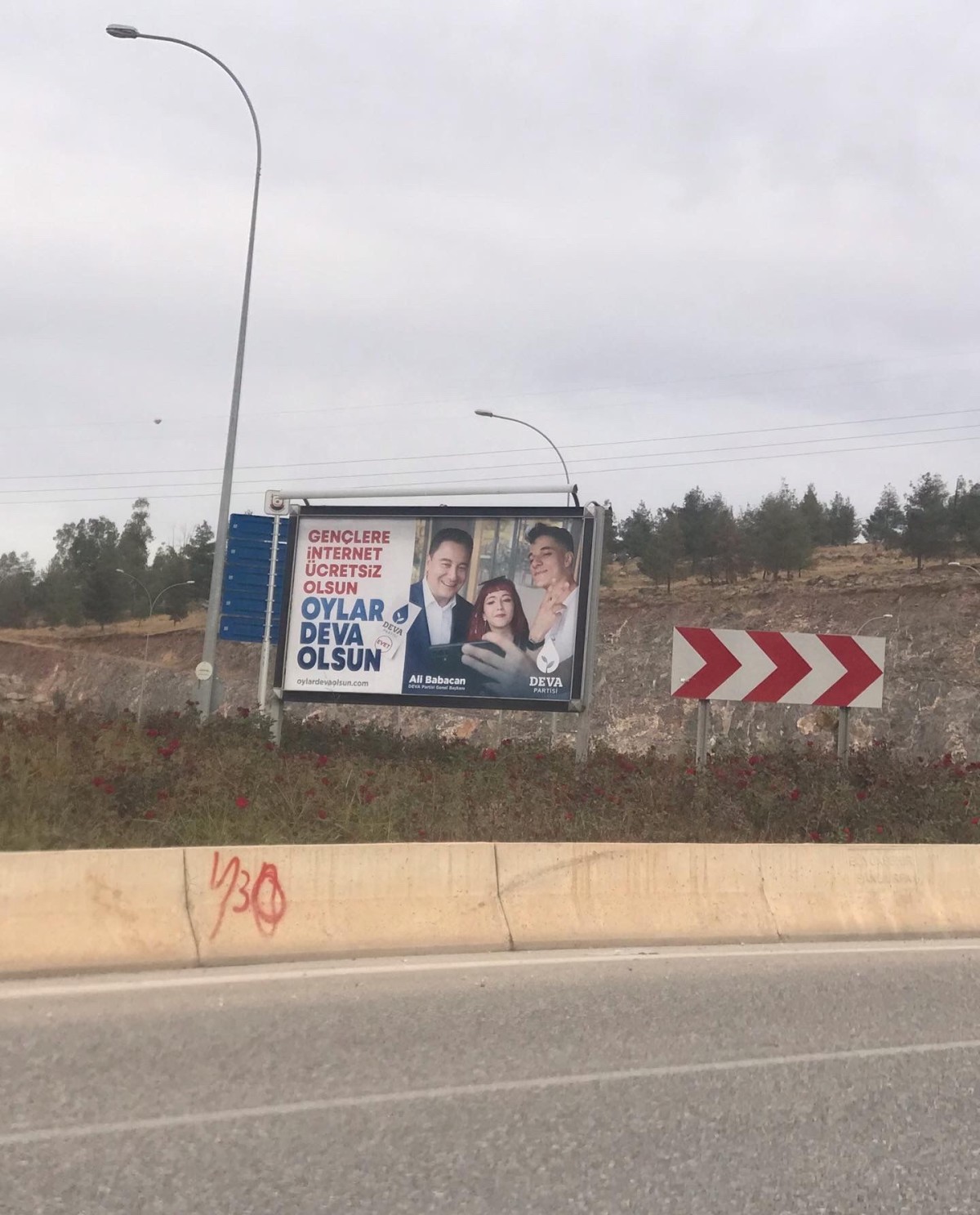 Mavi Yeleklerimizle Sahaya Çıkıyoruz