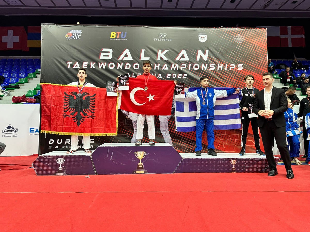 Eyyübiyeli Sporcu Balkan Şampiyonu Oldu