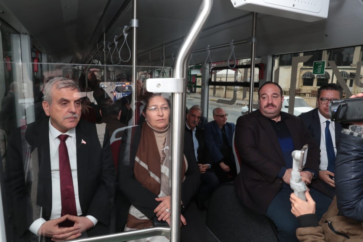 BAŞKAN BEYAZGÜL, 'TRAMBÜSLERİMİZ ŞANLIURFA’YA ÇOK YAKIŞTI' 