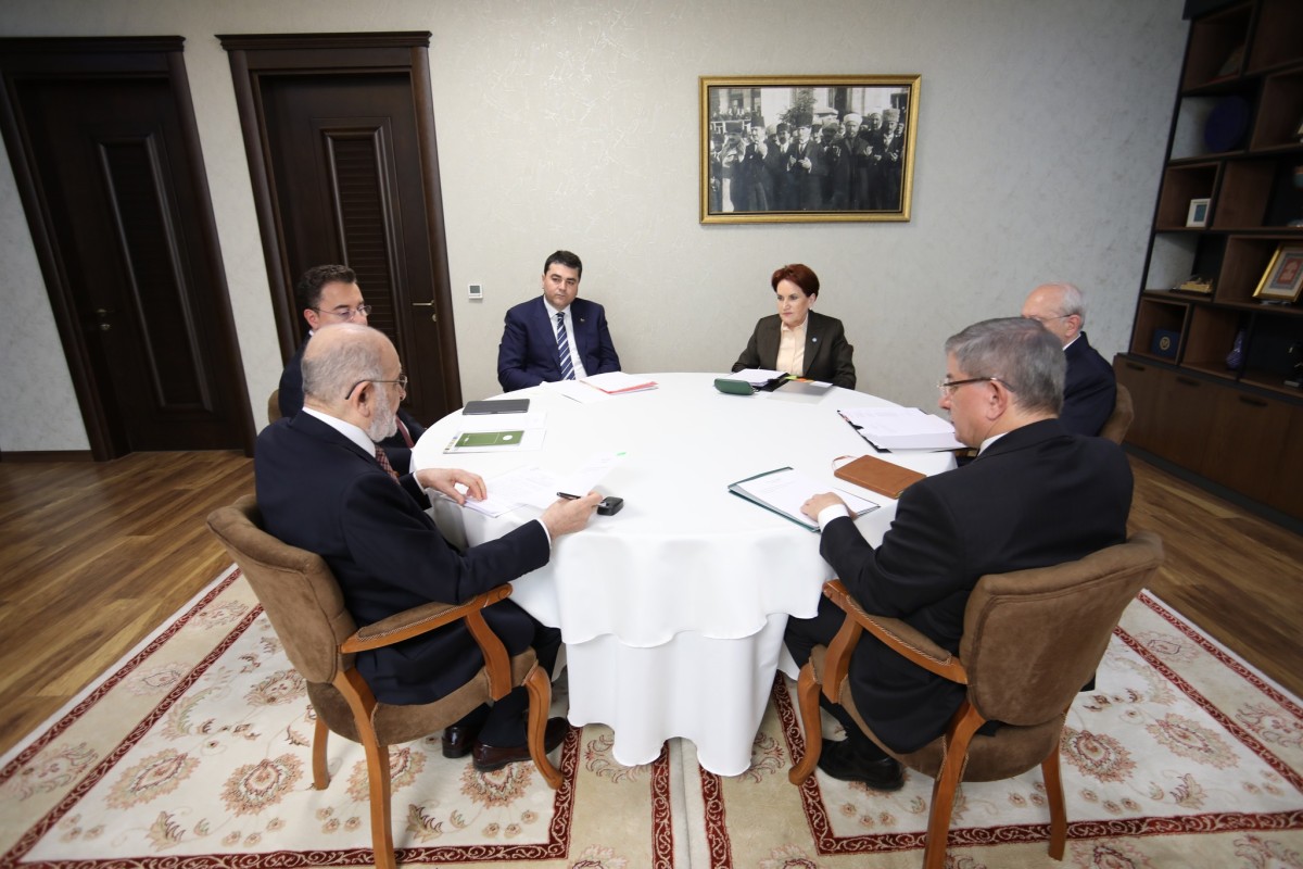 Kılıçdaroğlu İsmi Öne Çıkınca İyi Partililer Tweet Attı