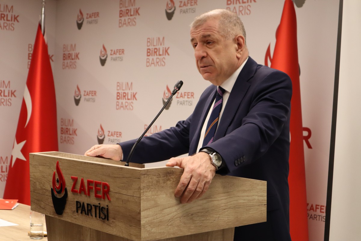 ÜMİT ÖZDAĞ: MUHARREM İNCE DAHA ÖNCE DE İTTİFAKTAN AYRILMIŞTI