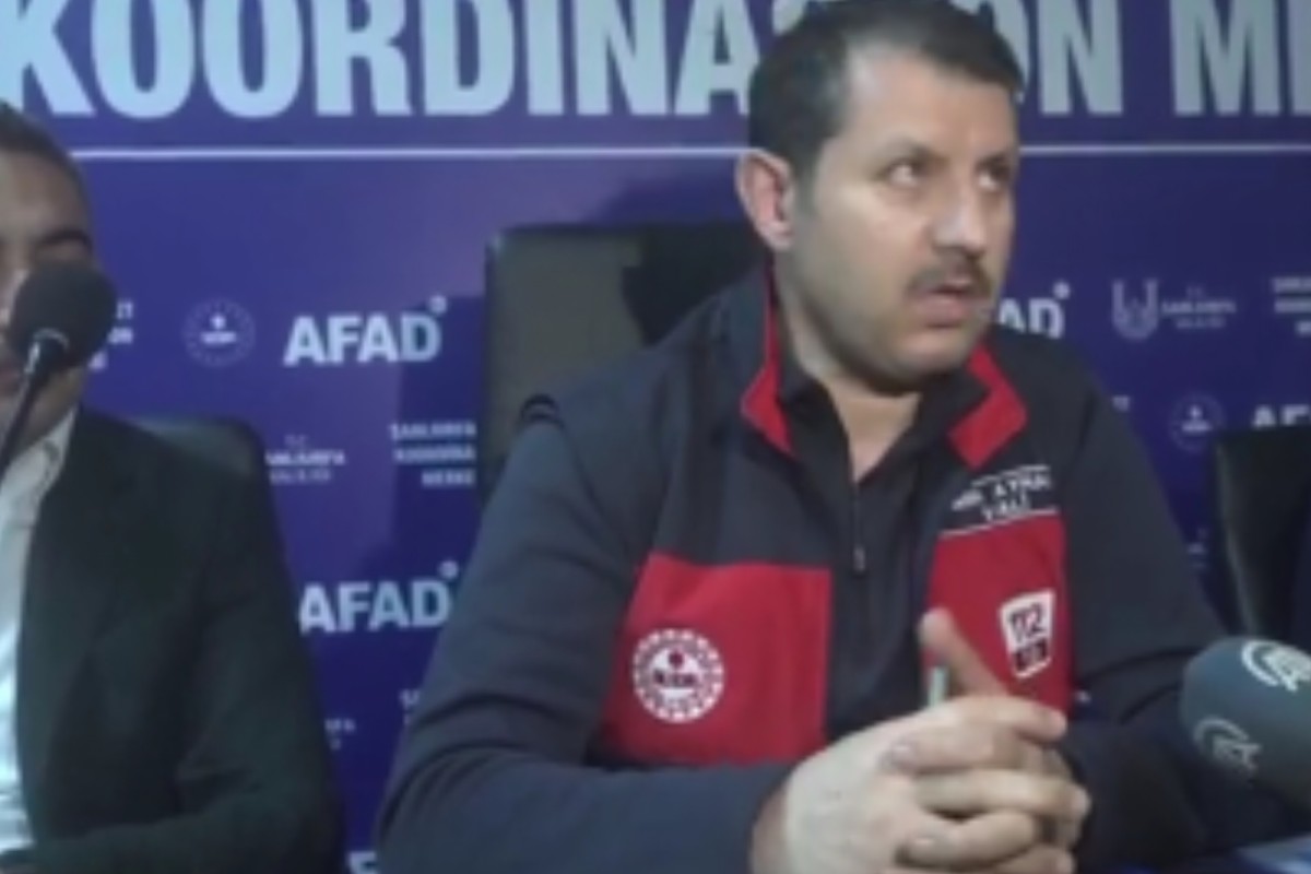 Vali Ayhan ilimizde etkili olan sağanak yağış için açıklama yaptı 