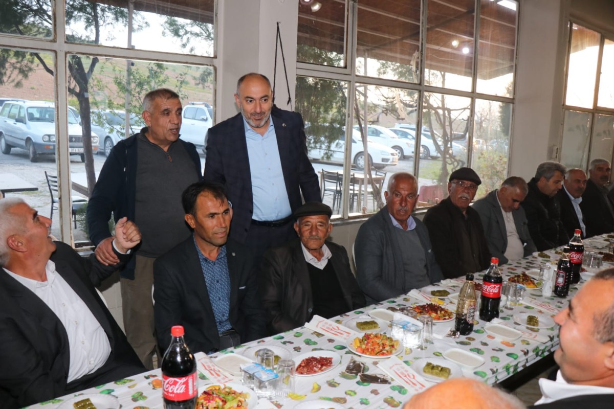 Başkan Aksoy, Gönül Sofrasında Muhtarlarla Buluştu.   