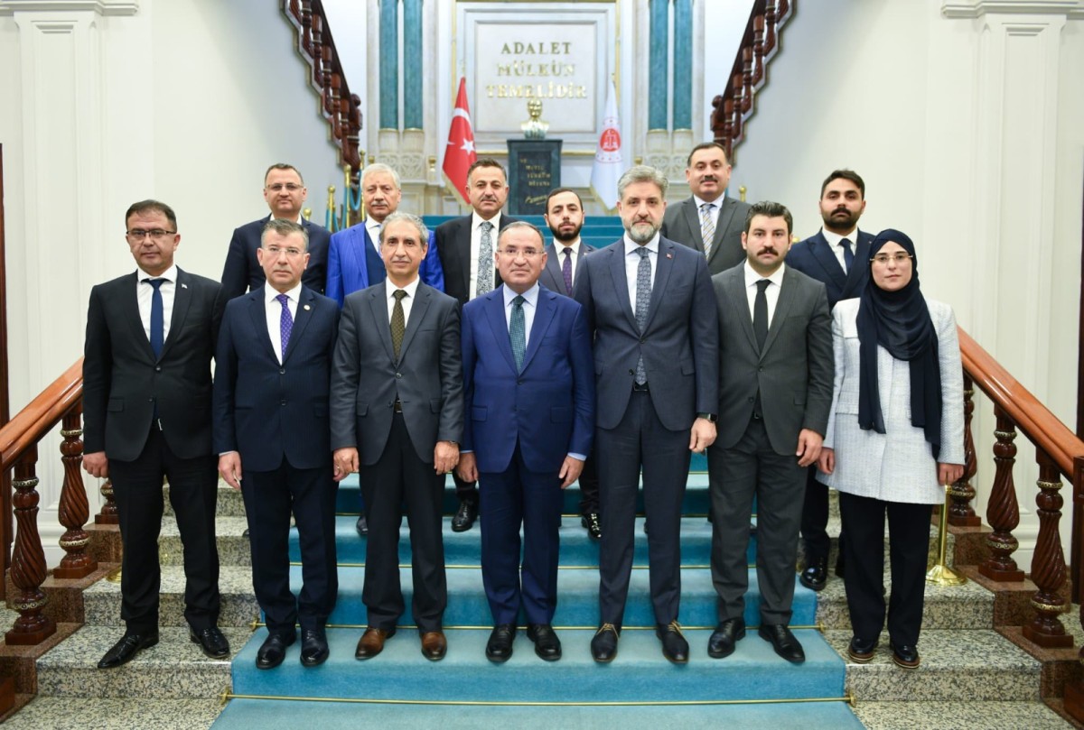 BEKİR BOZDAĞ, ŞANLIURFA’MIZ İÇİN AŞKLA ÇALIŞACAĞIZ