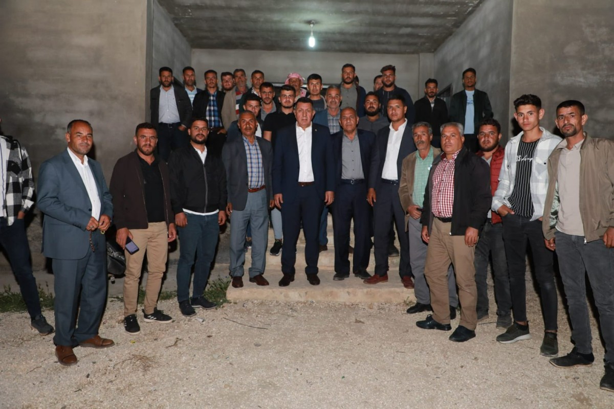 MHP’li adaylar her gönüle dokunuyor!