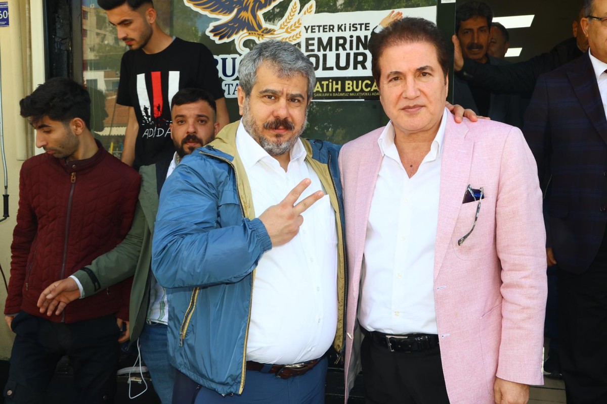 Bucak’a Sanat Dünyasından Destek 