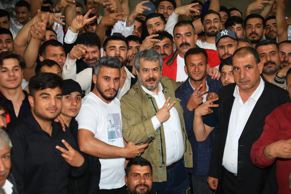 MODANLI AŞİRETİ GENÇLERİNDEN FATİH MEHMET BUCAK’A TAM DESTEK 