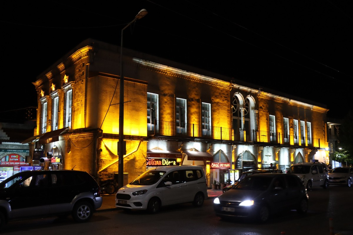 BÜYÜKŞEHİR BAŞKAN BEYAZGÜL İLE TARİHE IŞIK TUTUYOR