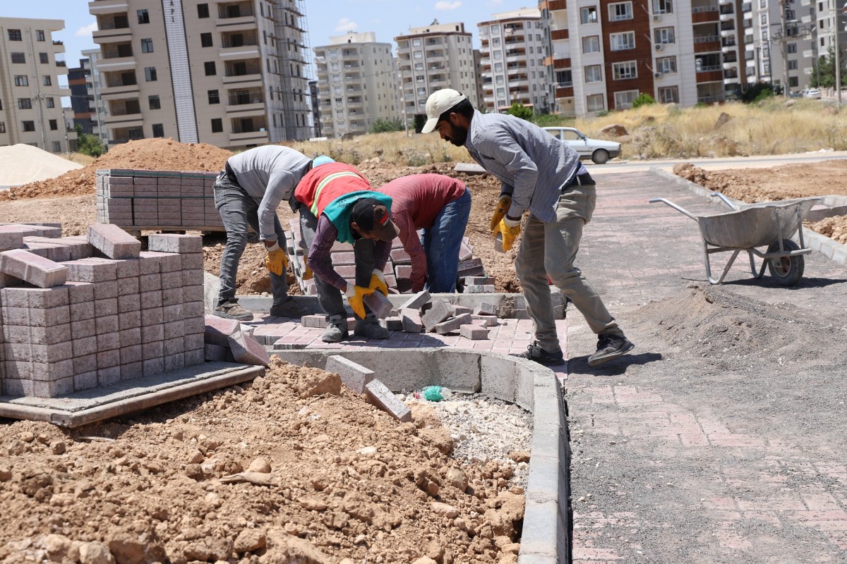 DOĞUKENT'E 11 BİN METREKARELİK YENİ PARK KAZANDIRILIYOR 