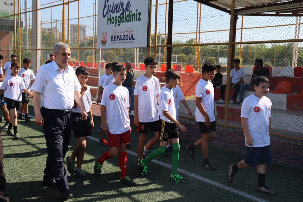 BAŞKAN BEYAZGÜL, ‘ÇOCUKLARIMIZI SPORA YÖNLENDİRELİM’  