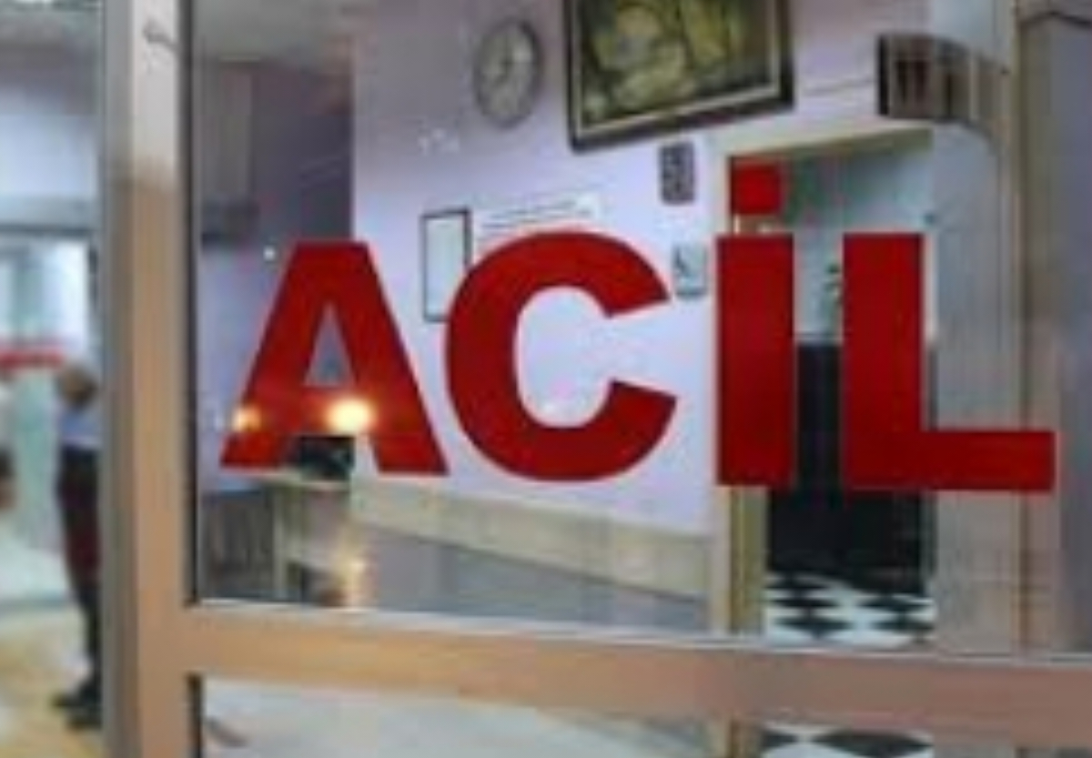 Traktörün altında kalan küçük çocuk hayatını kaybetti 