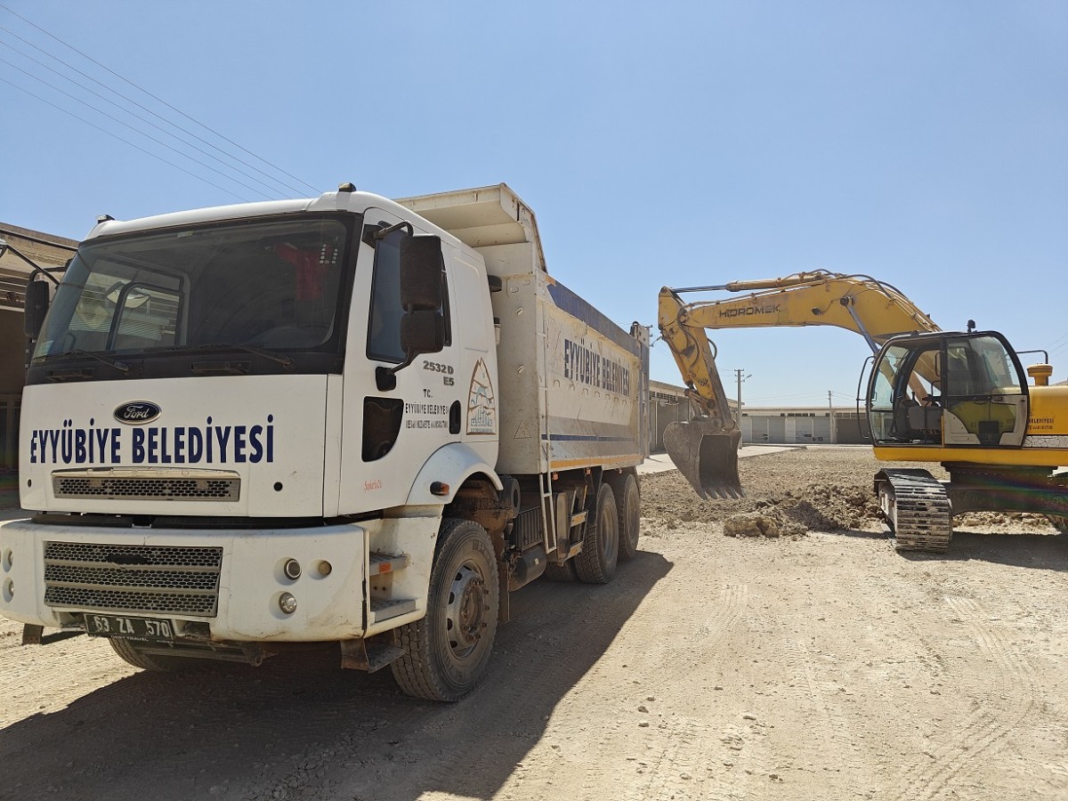 Uğurlu Sanayi Sitesi’nde Asfalt Çalışması Başlıyor