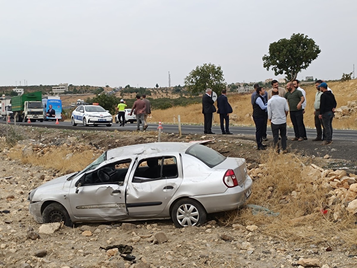 CHP Şanlıurfa İl örgütü Suruç programına giderken 'Ölüm Yolunda` kazaya denk geldi.