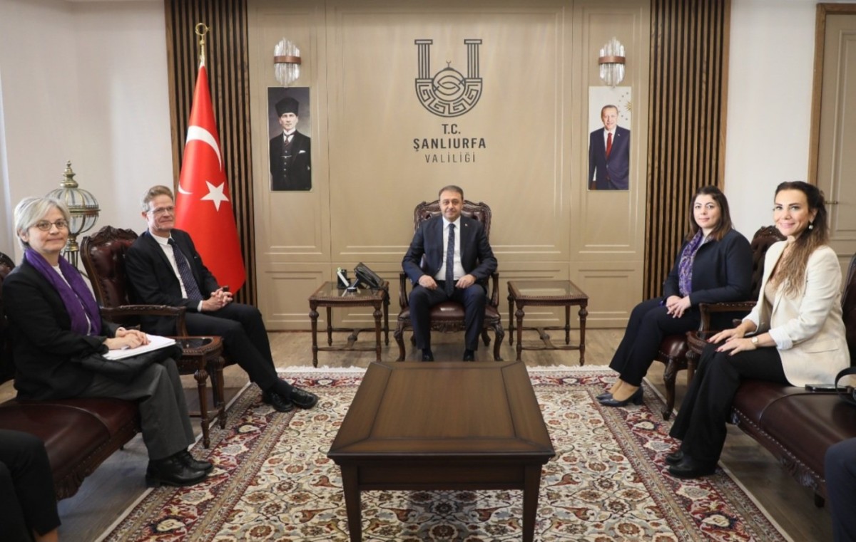 AB TÜRKİYE DELEGASYONU BAŞKANI LANDRUT’TAN VALİ ŞILDAK’A ZİYARET