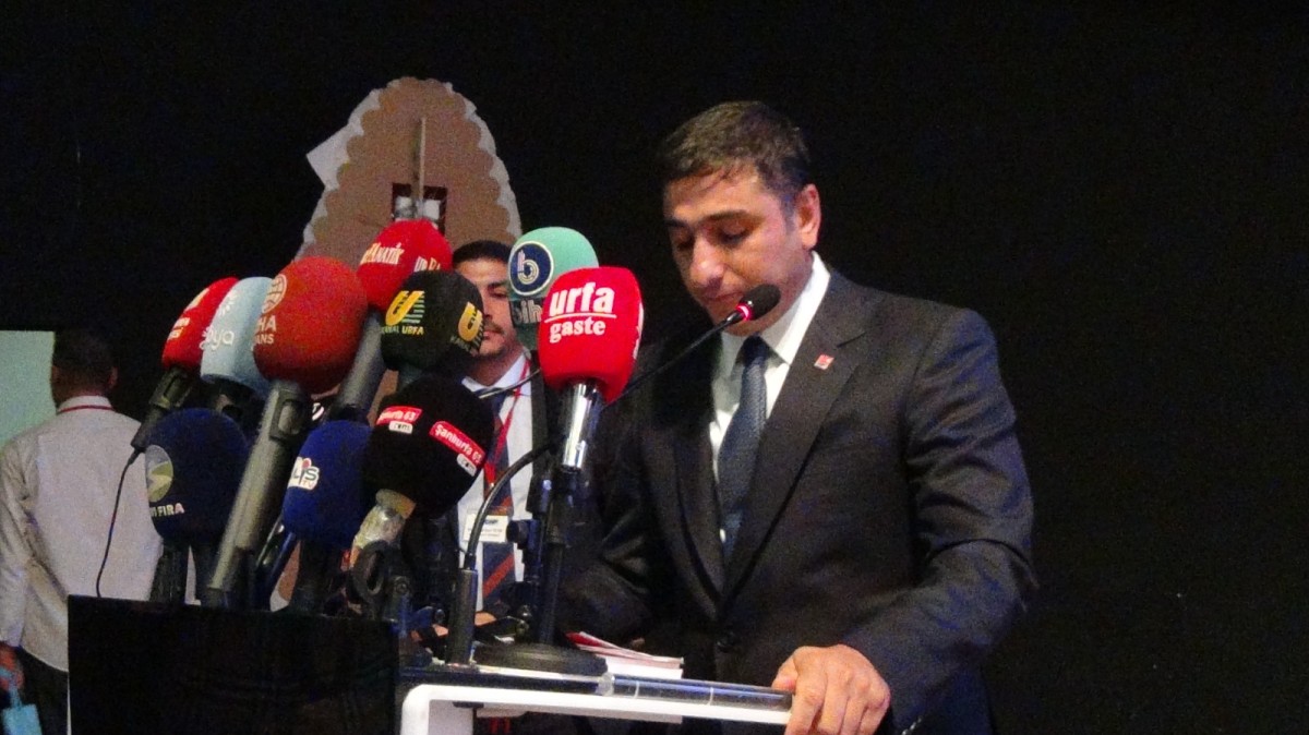 BAŞKAN KARADAĞ: YANDAŞA DEĞİL ŞANLIURFA HALKINA HİZMET EDİN!