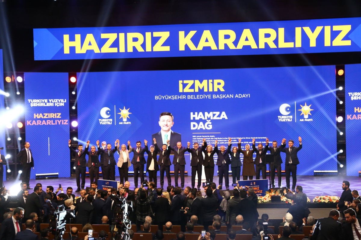 Cumhurbaşkanı Erdoğan 10 İlin Belediye Başkanını Değişti 