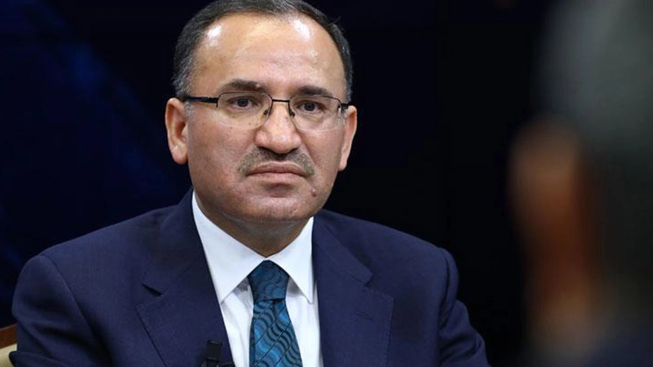 TBMM Başkanvekili Bekir Bozdağ: Fetullah Gülen terörist başıdır.