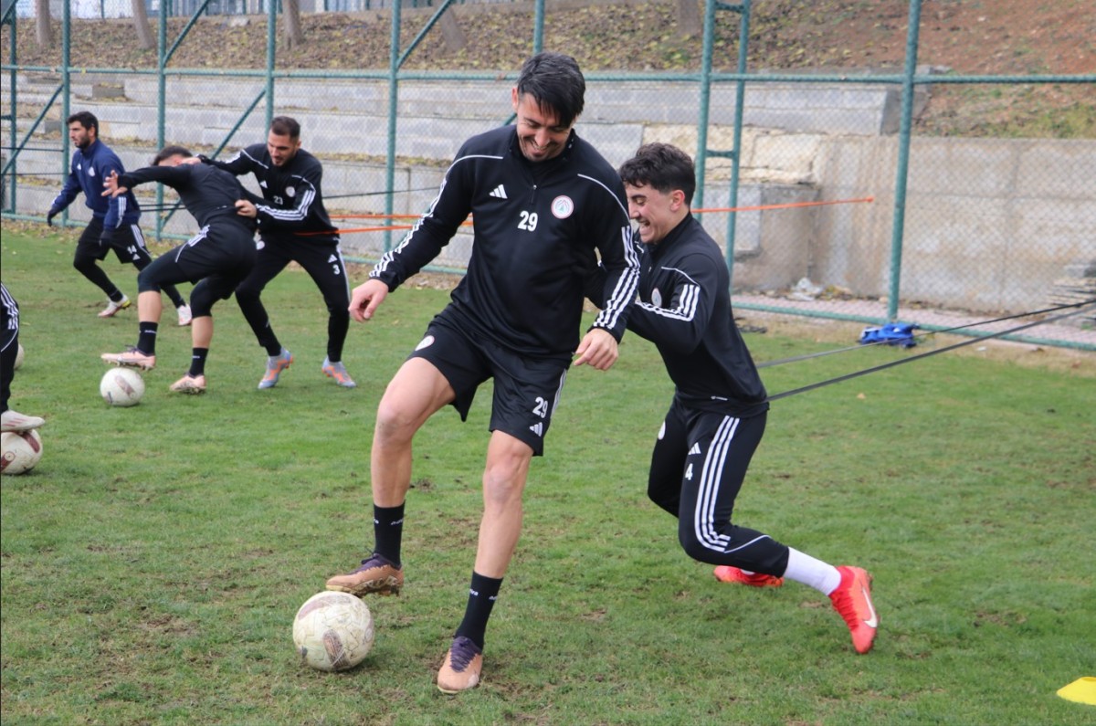 KARAKÖPRÜ BELEDİYESPOR’DA HEDEF BELLİ! ŞAMPİYON OLMAK
