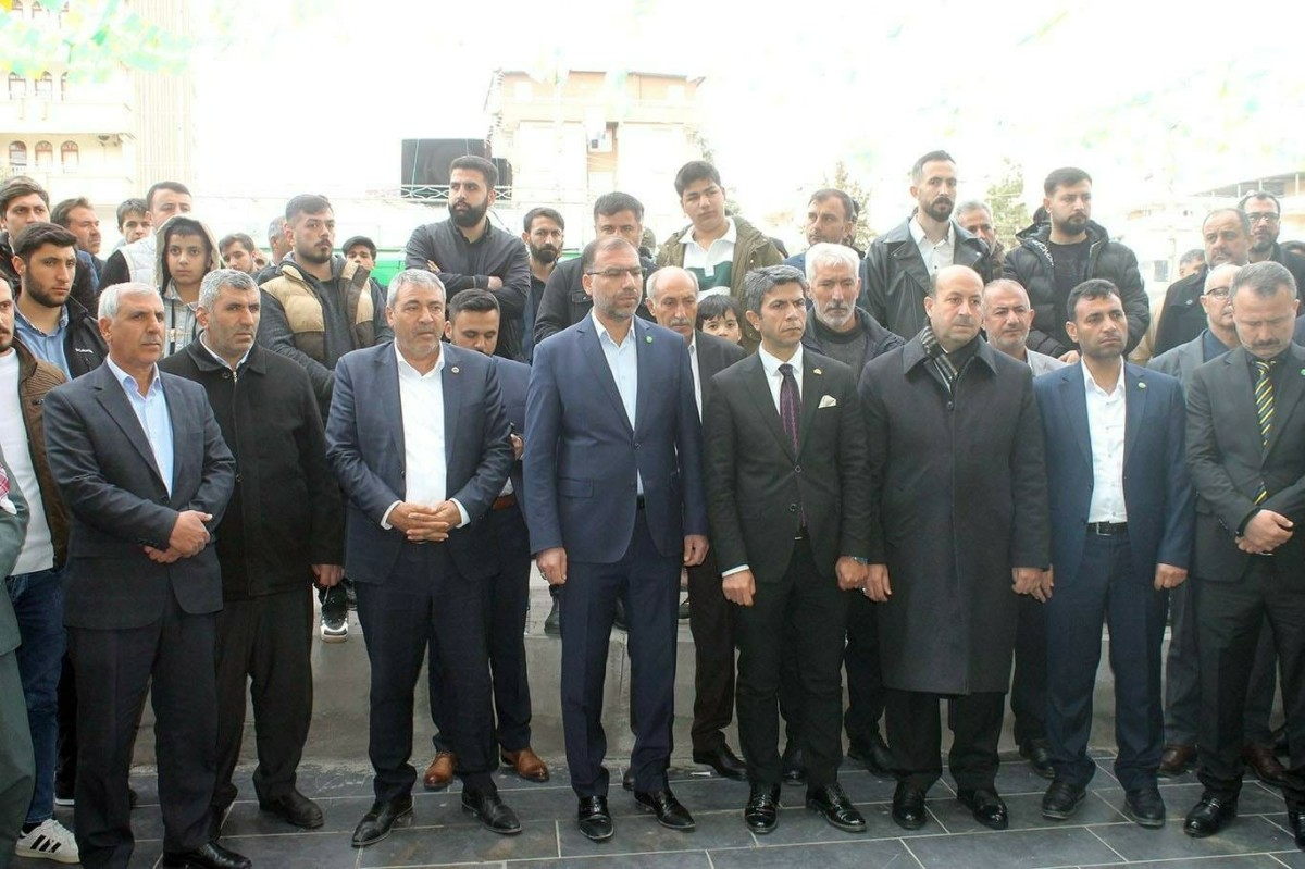 Özaslan: Yarın seçildiğimde yine sizin vicdanınızın sesi olacağım