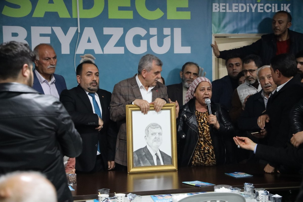 BAŞKAN BEYAZGÜL, ‘TEK SEVDAMIZ ŞANLIURFA’