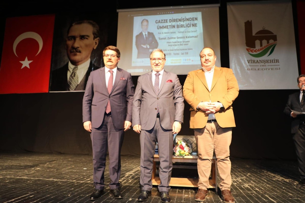 İLAHİYATÇI KARATAŞ, ‘SOHBET VE DUA’ GECESİNDE VİRANŞEHİRLİLERLE BULUŞTU