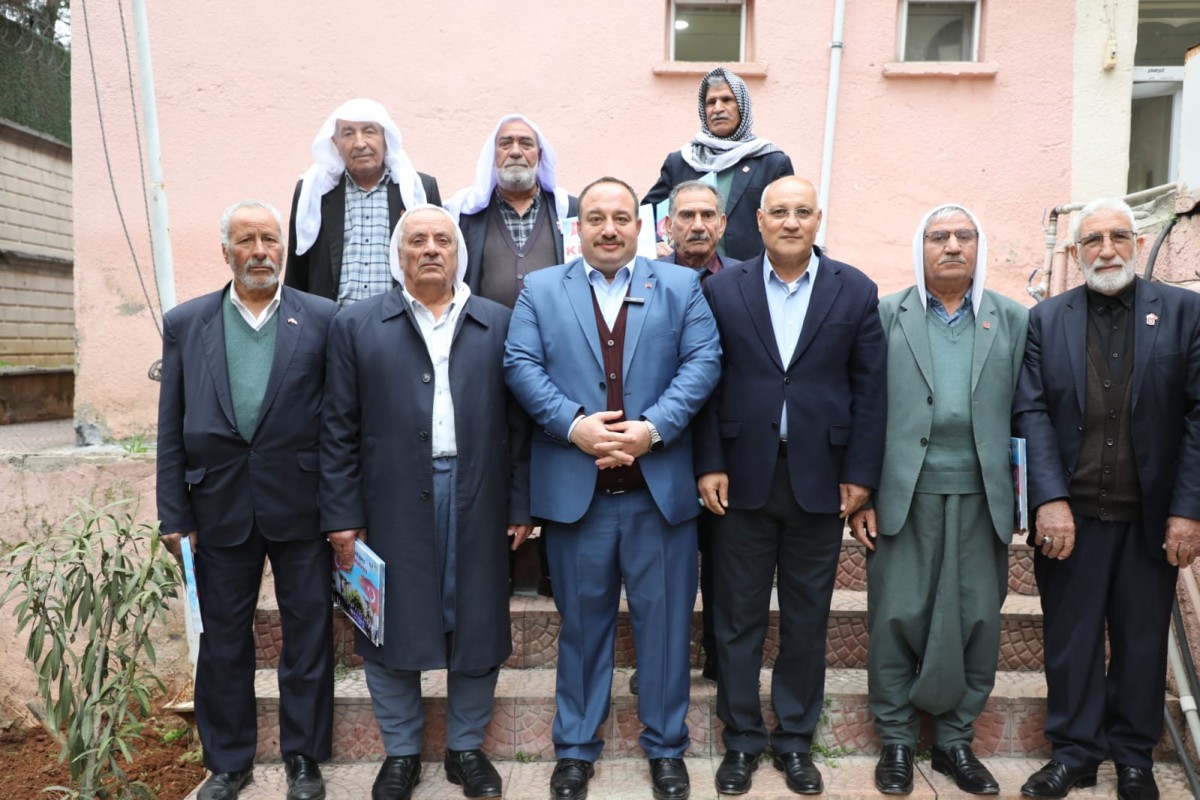 BAŞKAN EKİNCİ’DEN GAZİLERE ANLAMLI HEDİYE