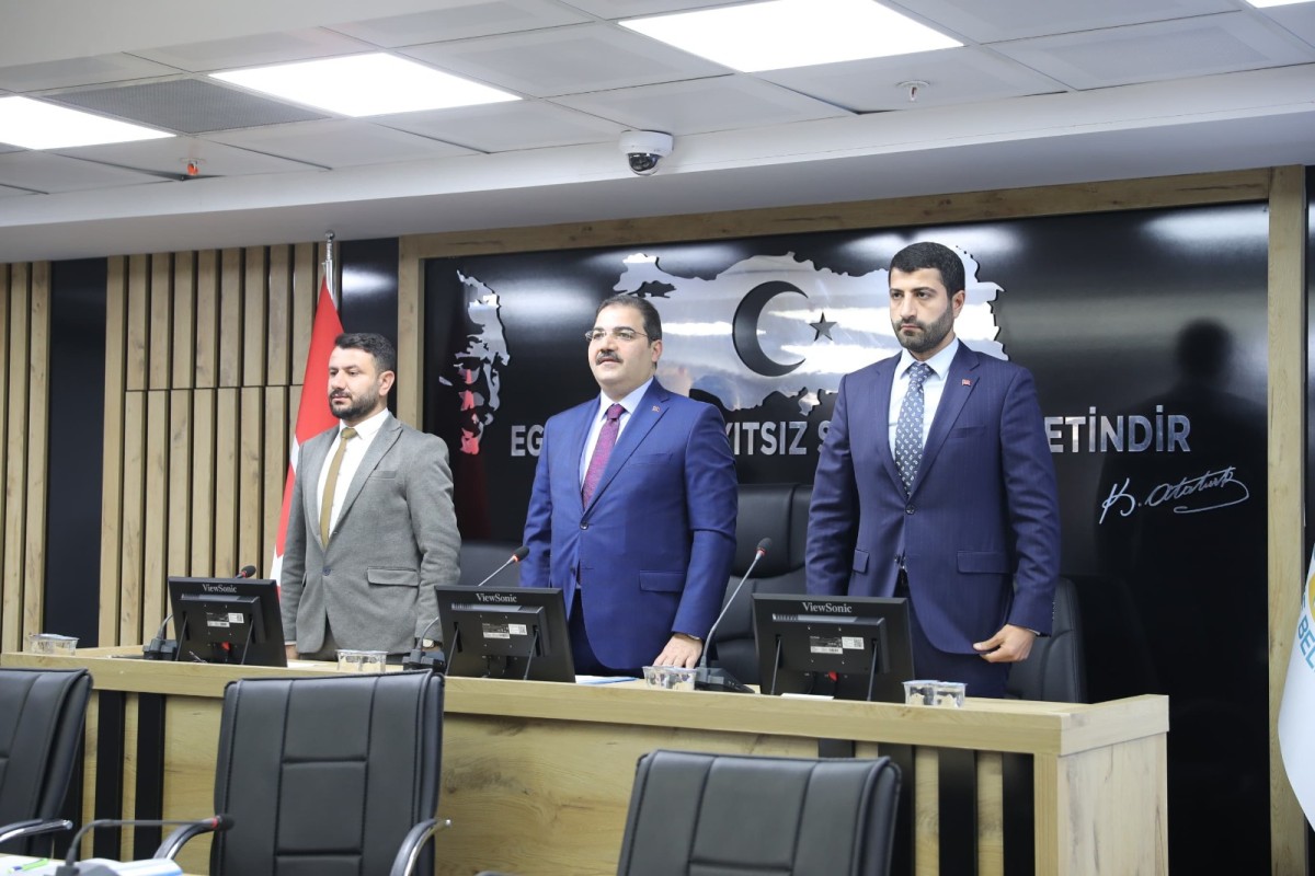 HALİLİYE’DE YENİ DÖNEMİN İLK MECLİS TOPLANTISI GERÇEKLEŞTİ 