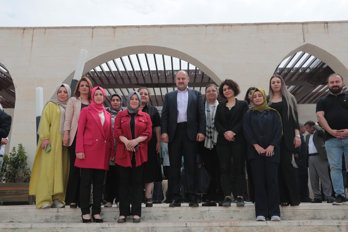 BAŞKAN GÜLPINAR, 1 MAYIS’I İŞÇİLERLE KUTLADI