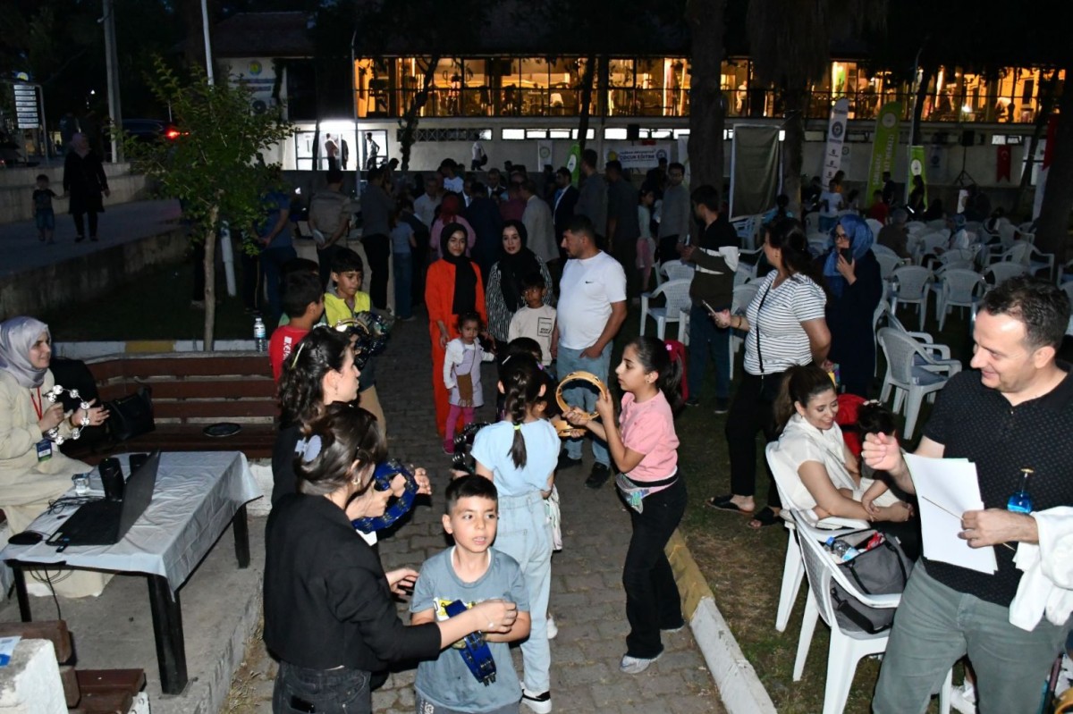 Harran Üniversitesi'nde Bilim Şenliği ve Gökyüzü Gözlem Etkinliği Düzenlendi