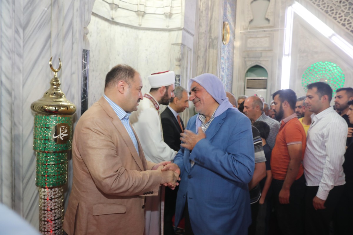 BAŞKAN GÜLPINAR, BURUK BİR BAYRAM YAŞIYORUZ