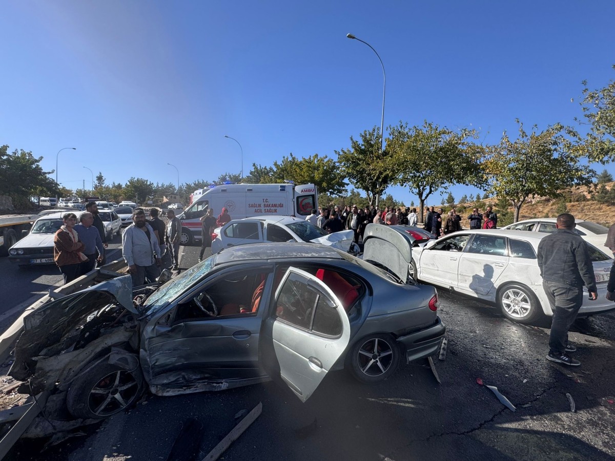 Şanlıurfa’da Kaza Yaralılar Var 