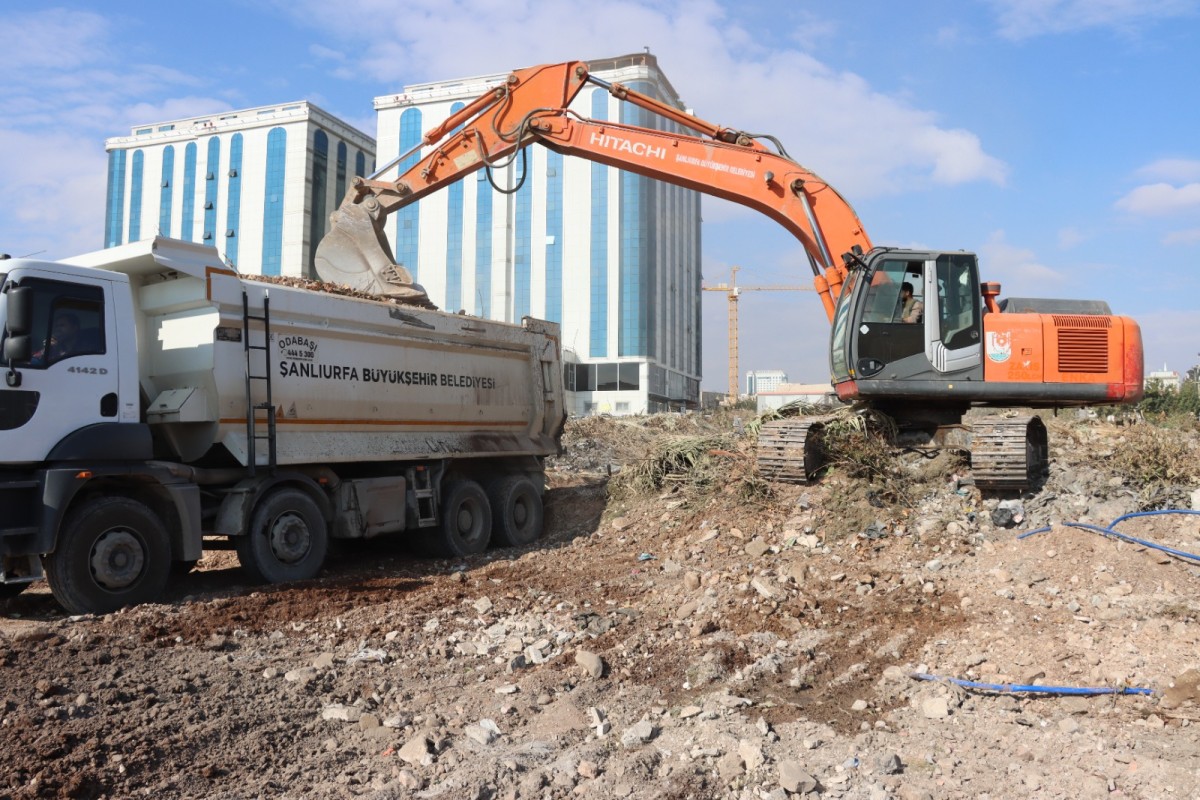 ŞANLIURFA’DA TRAFİĞİ RAHATLATACAK HAMLE