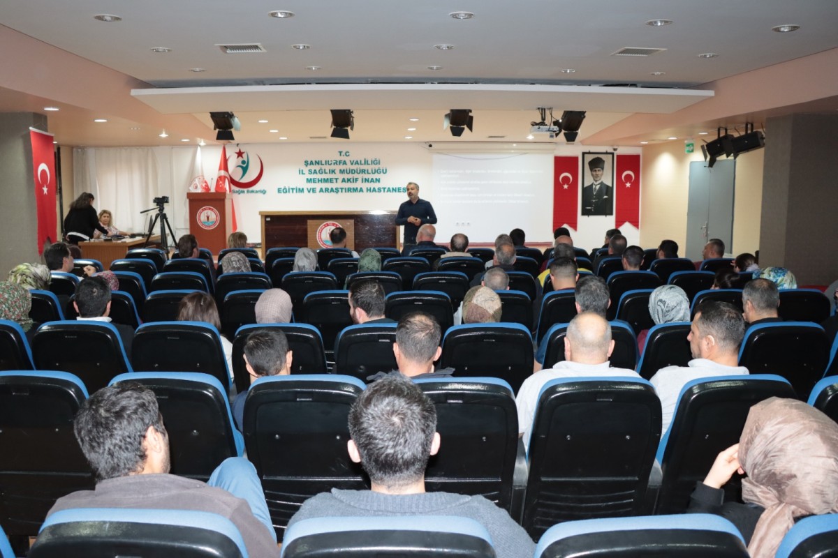 BÜYÜKŞEHİR BELEDİYESİ’NDEN SAĞLIKÇILARA AFET FARKINDALIK EĞİTİMİ