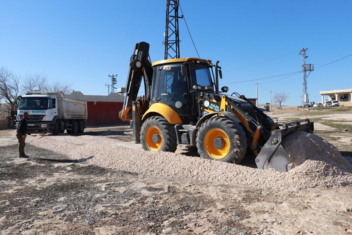 HALİLİYE BELEDİYESİ’NİN ÇALIŞMALARI KIRSAL MAHALLELERDE TAKDİR GÖRÜYOR