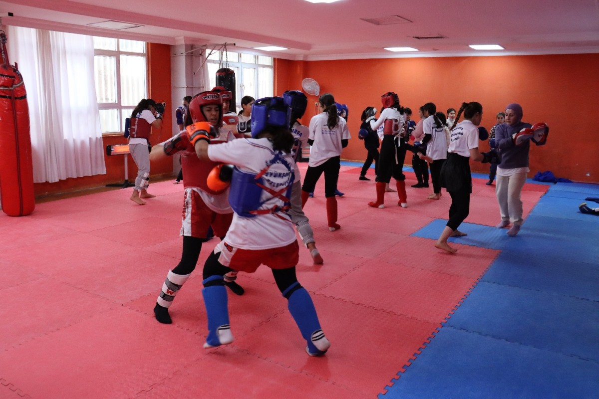 MUAY THAİ’DA HEDEF: TÜRKİYE ŞAMPİYONASI