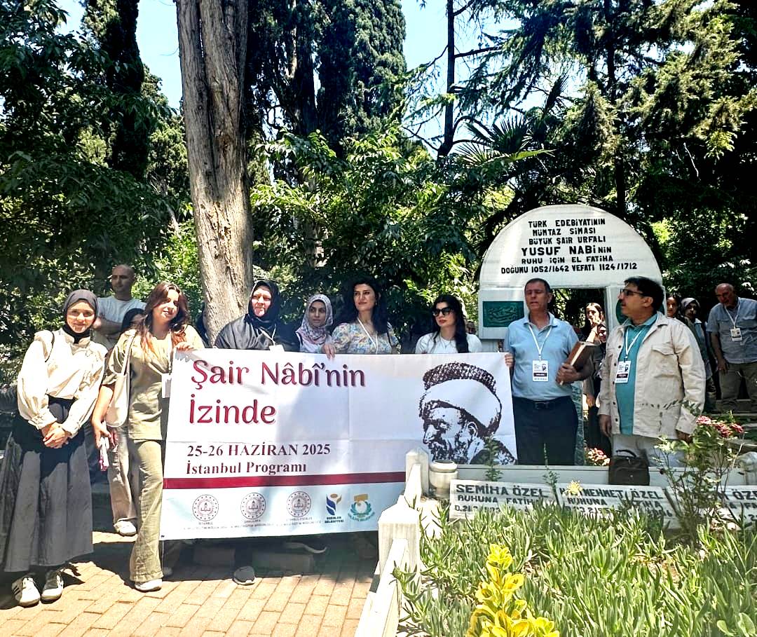 Şair Nâbî Üsküdar Karacaahmet’teki mezarı başında anıldı