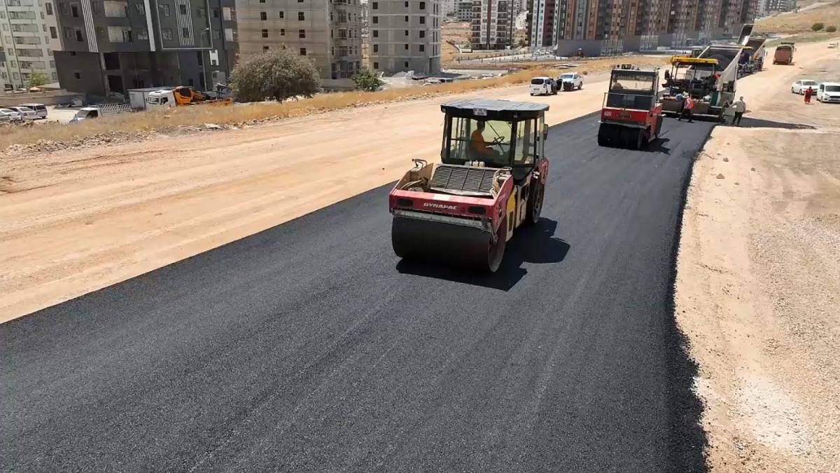 ŞANLIURFA TRAFİĞİ YENİ BULVARLARLA RAHATLIYOR