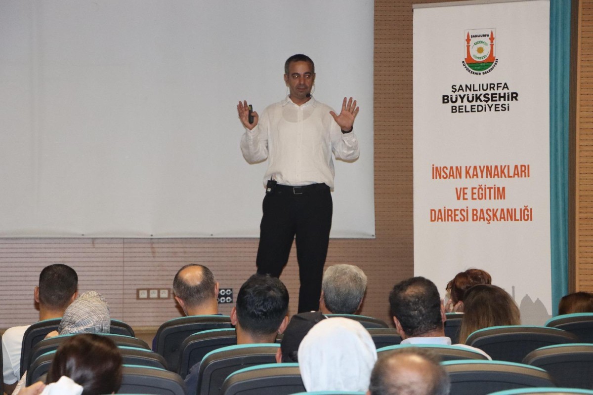 ŞANLIURFA BÜYÜKŞEHİR BELEDİYESİ’NDE 2026 YILI PERFORMANS ESASLI BÜTÇE UYGULAMASI EĞİTİMİ GERÇEKLEŞTİRİLDİ