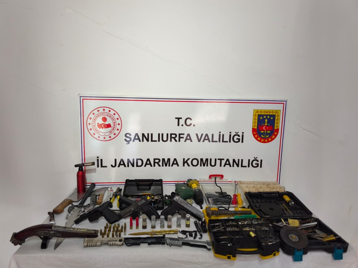 Şanlıurfa'da Ruhsatsız Silah Operasyonu: 2 Gözaltı