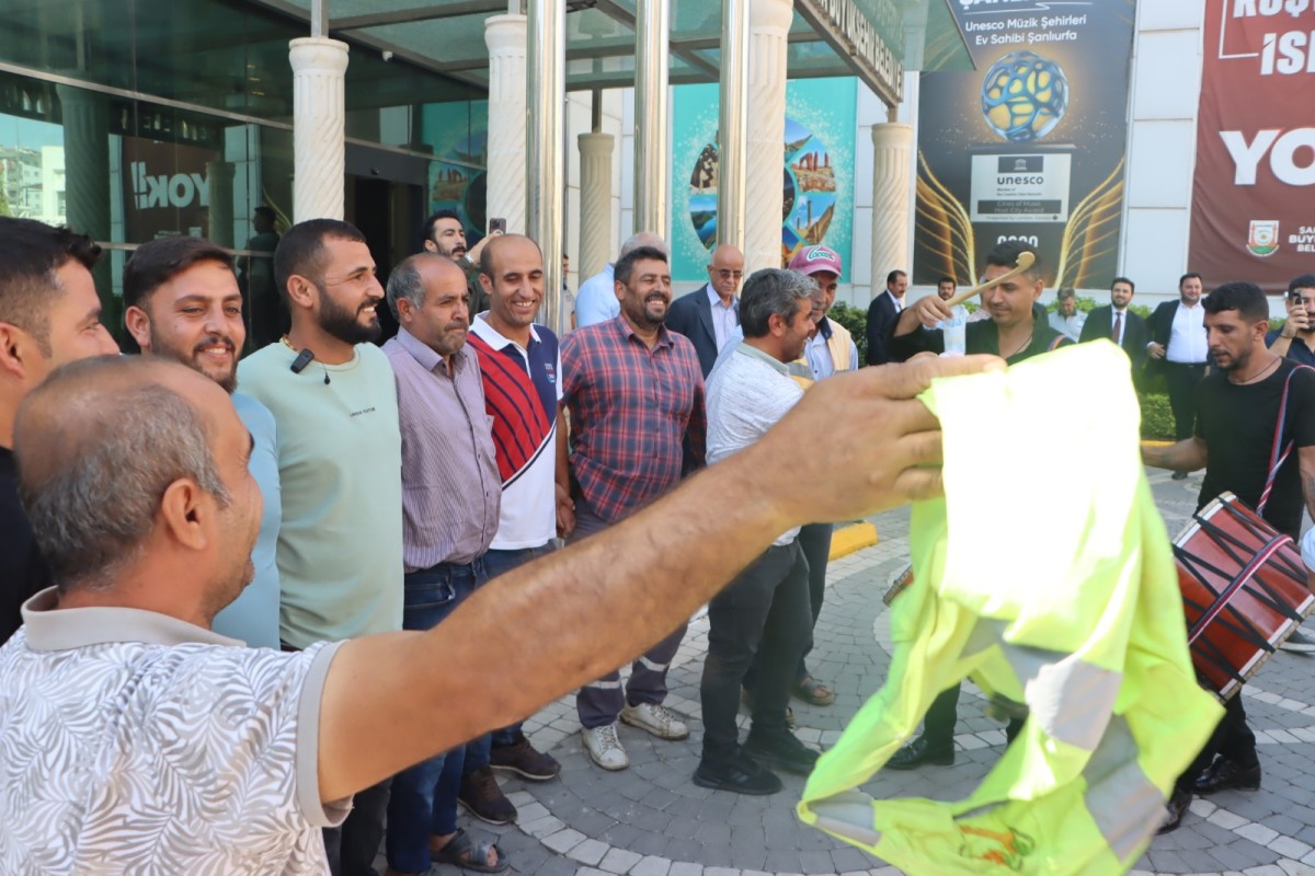 BAŞKAN GÜLPINAR: “ARTIK PARA HIRSIZA DEĞİL, HALKIN HİZMETİNE GİDİYOR”