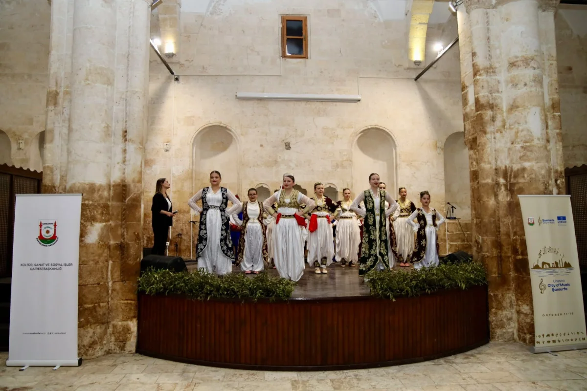 ŞANLIURFA’DA KOSOVA İLE KÜLTÜR VE SANAT BULUŞMASI DÜZENLENDİ