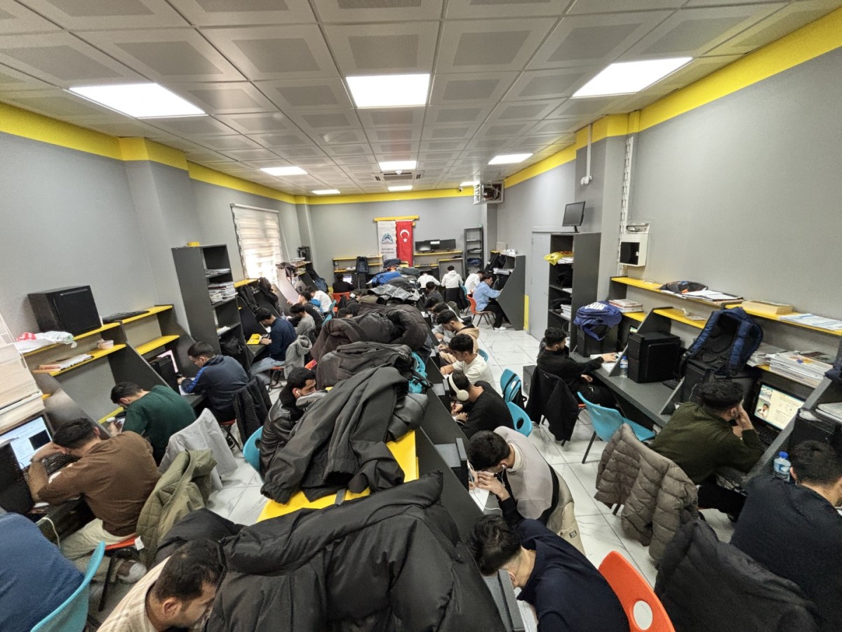 Eyyübiyeli Gençlerin Sınav Motivasyonu Oldukça Yüksek