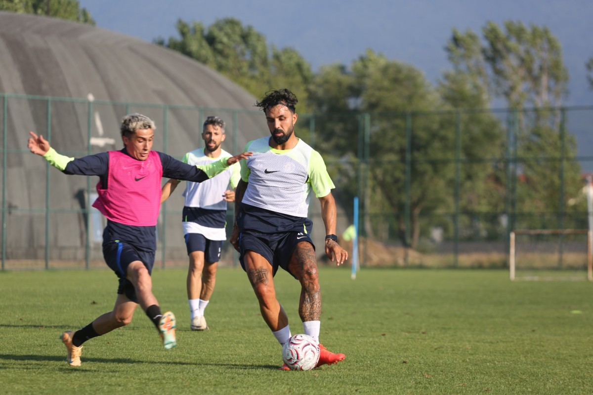 Şanlıurfaspor’da Yeni Sezon Hazırlıkları Sürüyor