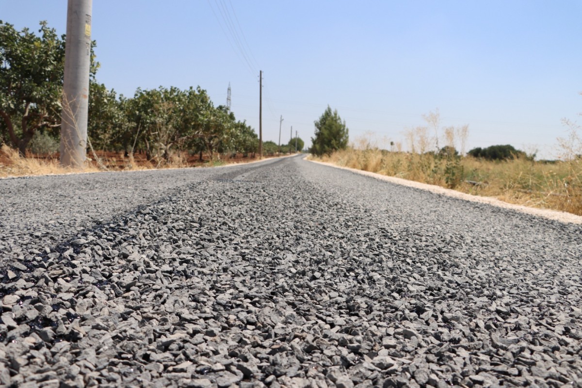 KARAKÖPRÜ'DE KIRSAL YOLLAR YENİLENİYOR