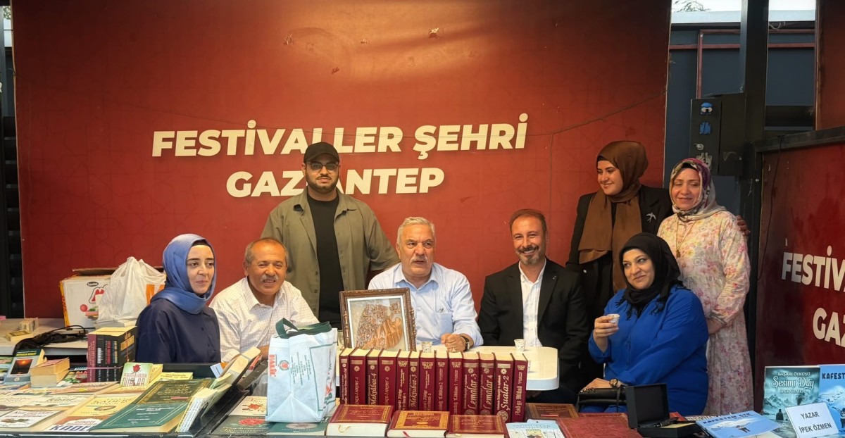 Gaziantep’te 1. Edebiyat Festivali Düzenlendi