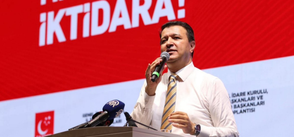 MAHMUT ARIKAN: “NATO İLE MEKKE YANYANA GELEMEZ!”